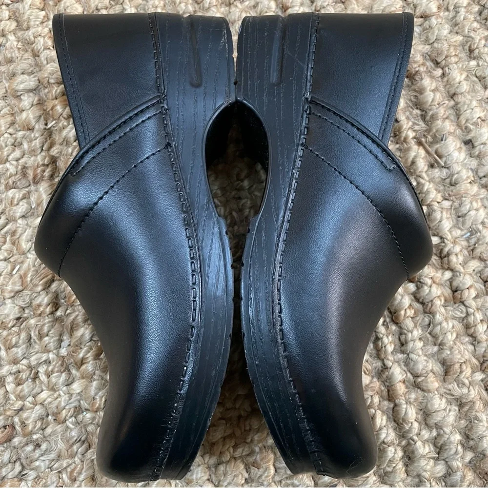 Dankso Professional Black Leather Box Clog EU 42 / Women's 11.5-12 / Men's 8.5-9 - Picture 3 of 10